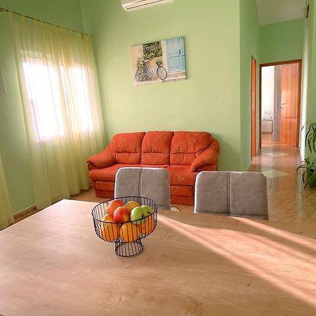Apartments Martina Vodice Dış mekan fotoğraf