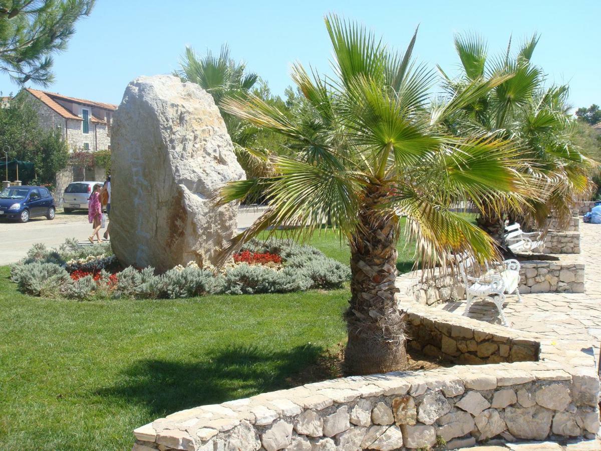 Apartments Martina Vodice Dış mekan fotoğraf